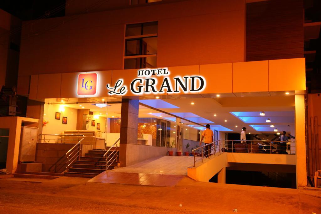 Hotel Le Grand Coimbatore Exterior photo